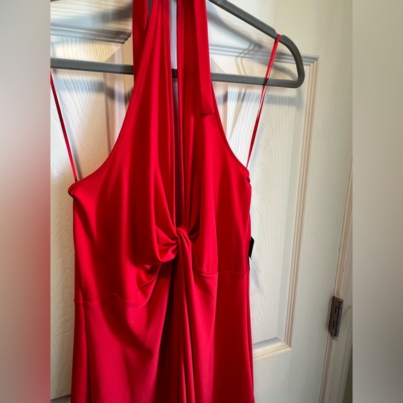 NWT Express Halter Neck Twist Front Mini Dress Women’s Size Medium - Picture 9 of 10